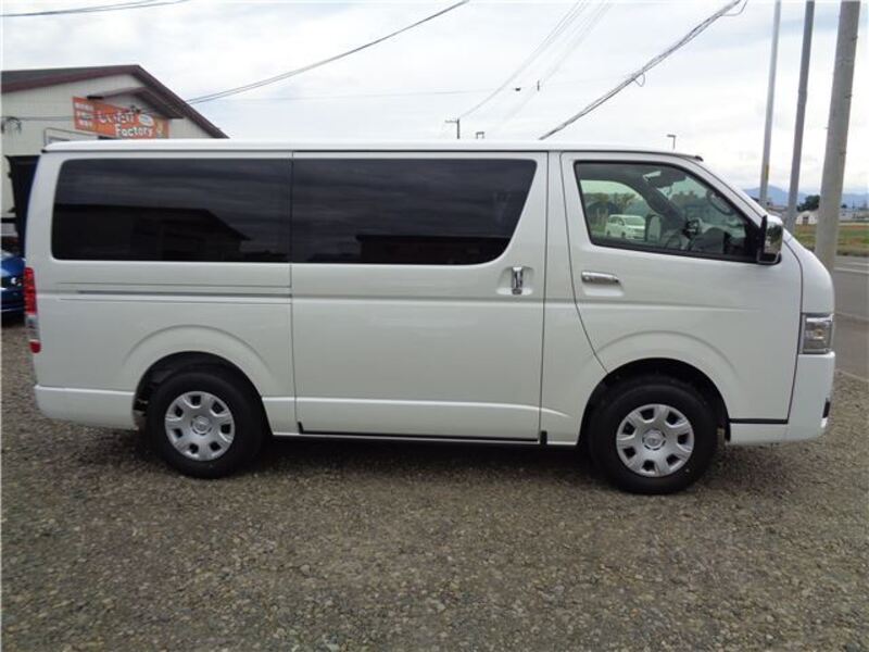 HIACE