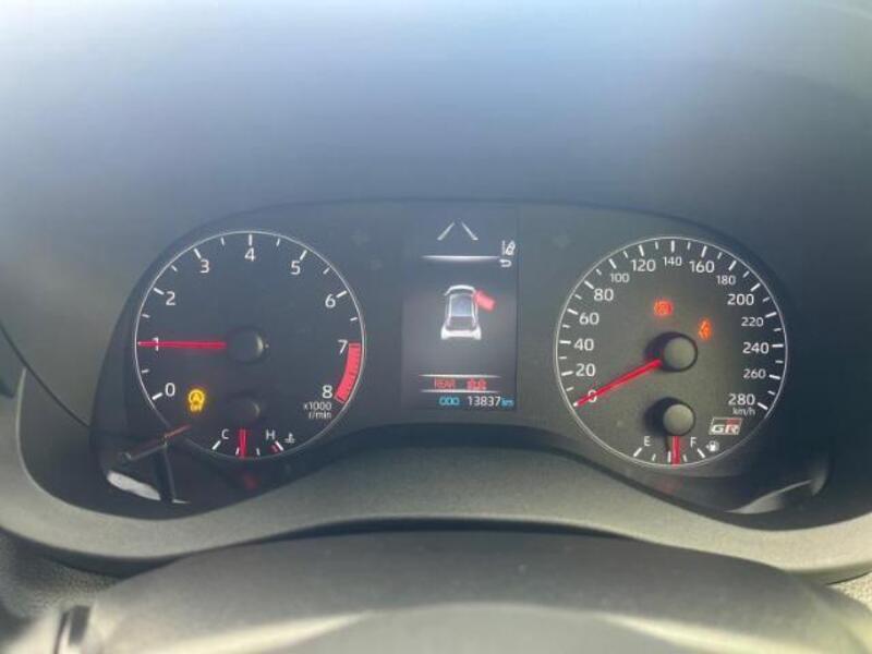 GR YARIS