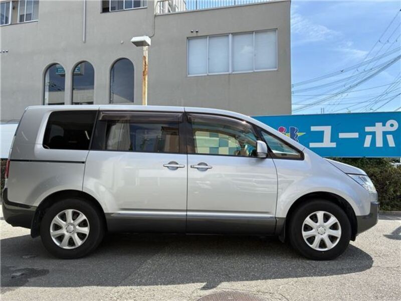 DELICA D5