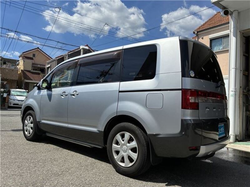 DELICA D5