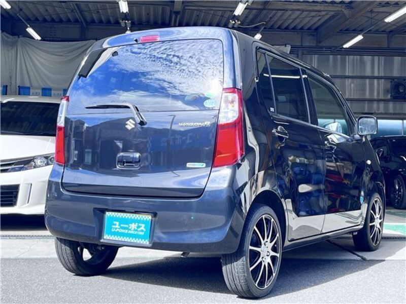WAGON R