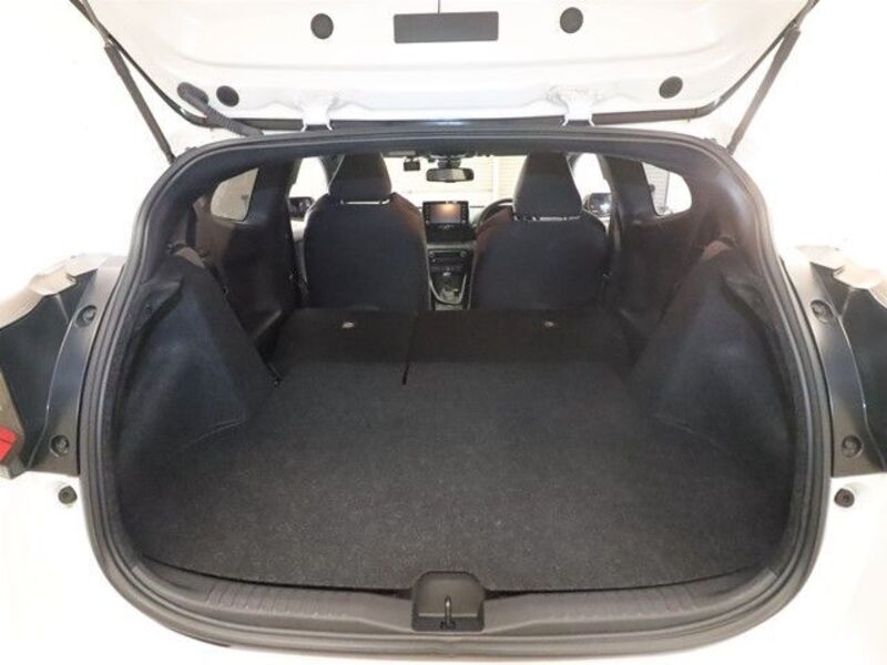 GR YARIS
