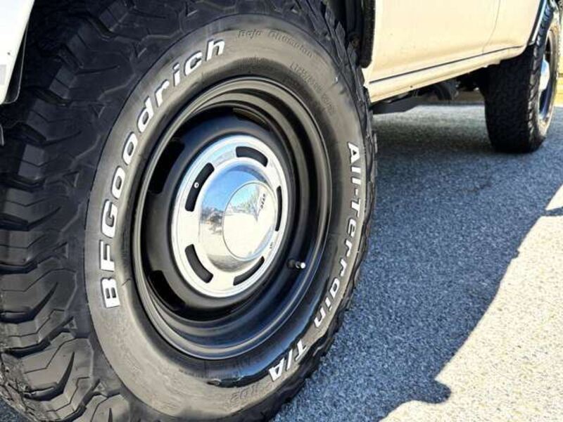 HILUX SURF