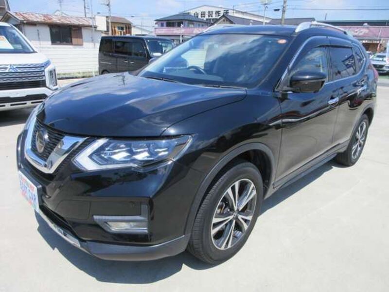 X-TRAIL