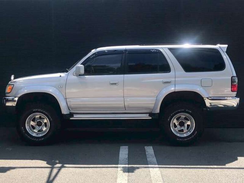HILUX SURF