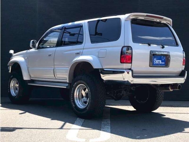 HILUX SURF