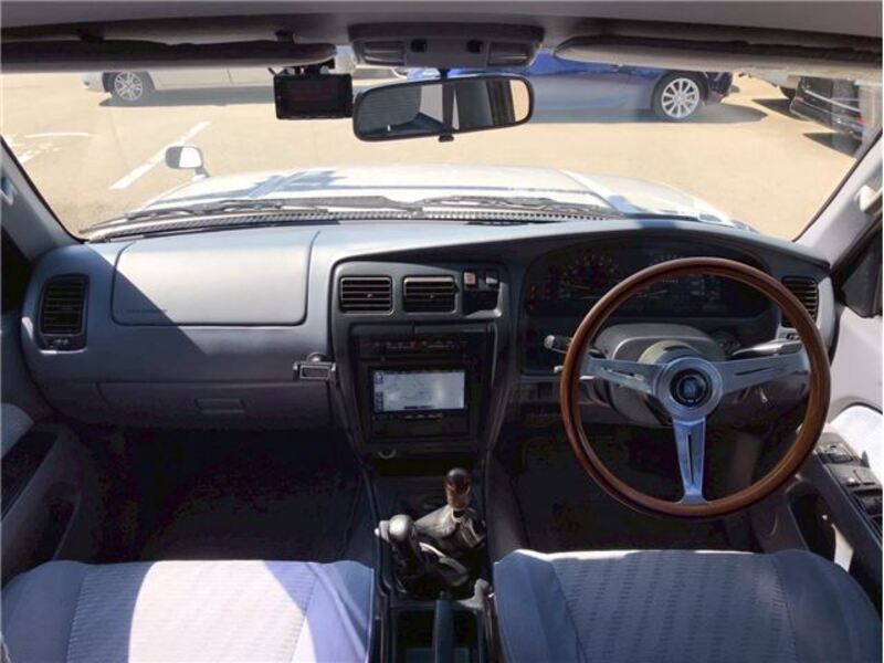 HILUX SURF