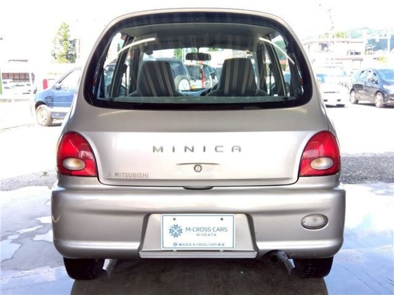 MINICA