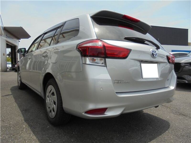 COROLLA FIELDER