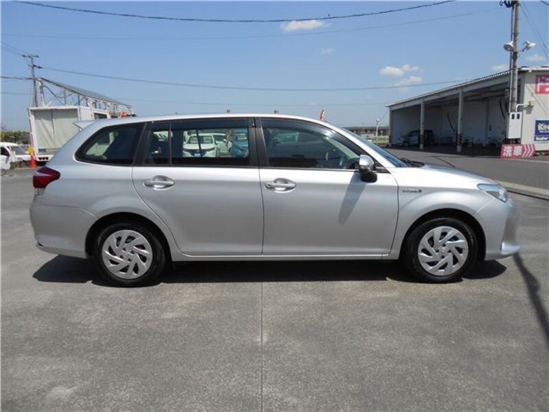 COROLLA FIELDER