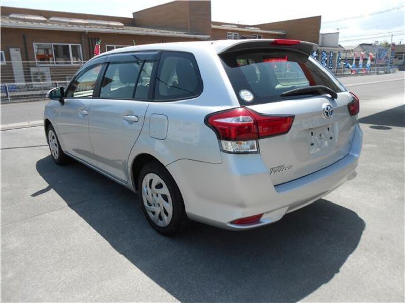 COROLLA FIELDER