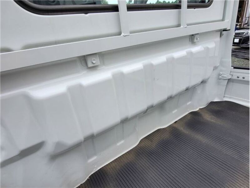 CLIPPER TRUCK