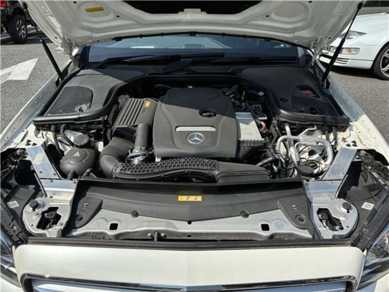 E-CLASS