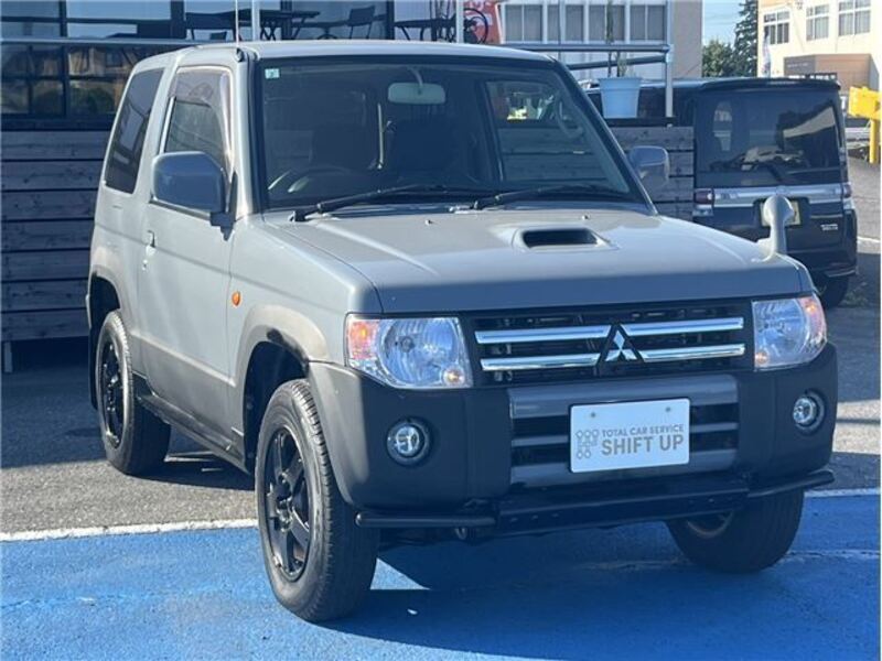 PAJERO MINI