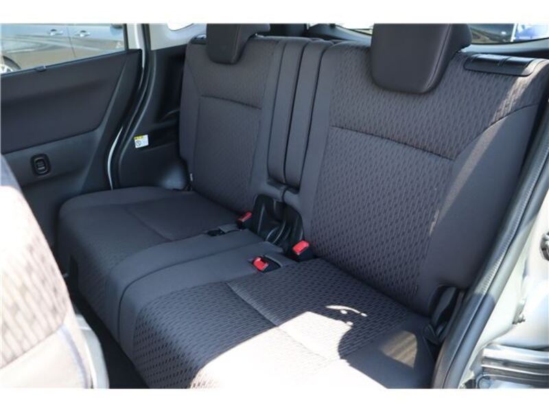 DELICA D2