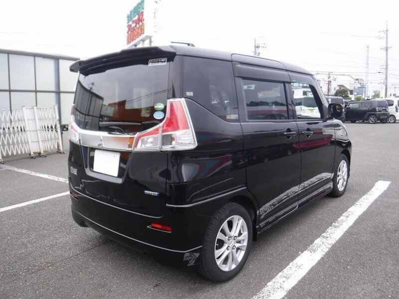 DELICA D2