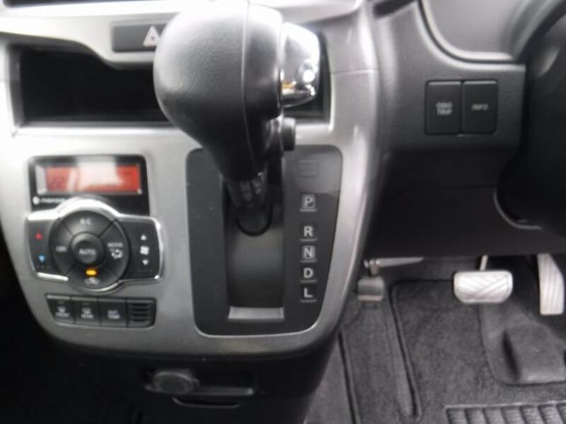 DELICA D2