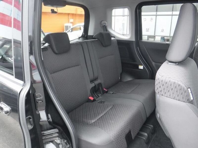 DELICA D2