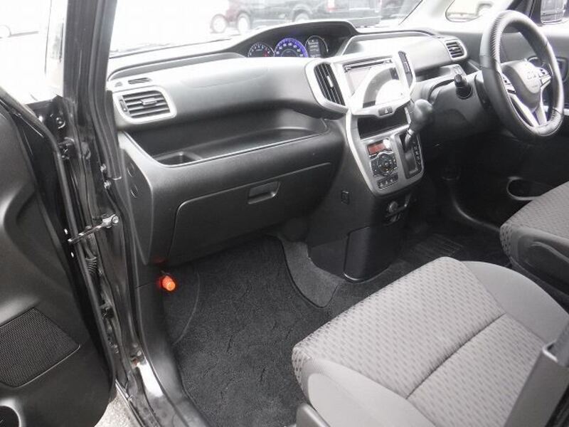 DELICA D2