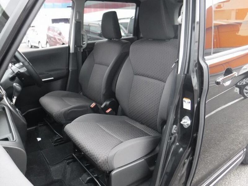 DELICA D2