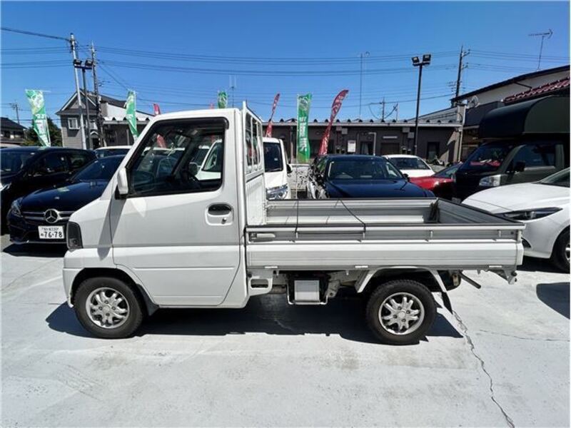 CLIPPER TRUCK