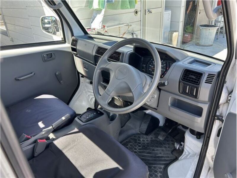 CLIPPER TRUCK