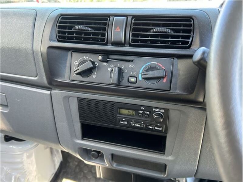 CLIPPER TRUCK