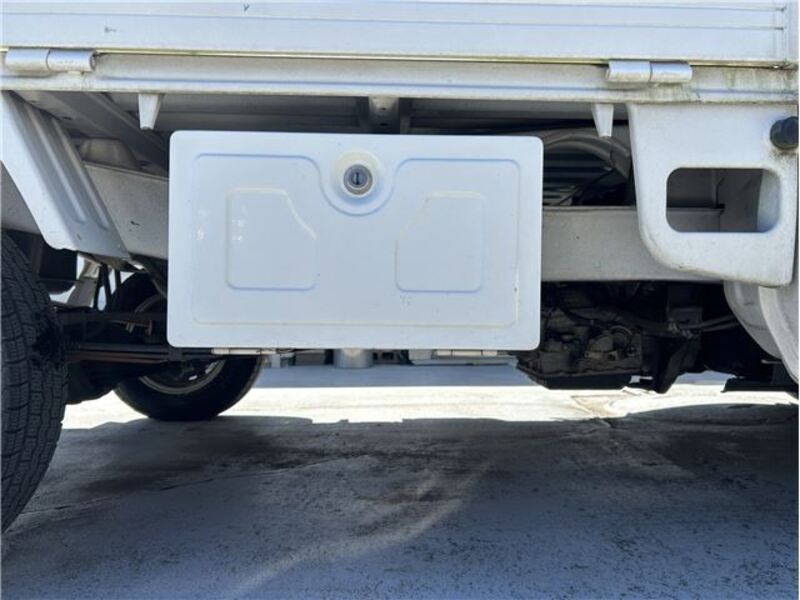 CLIPPER TRUCK