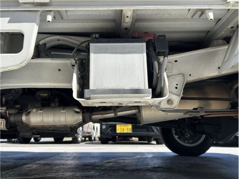 CLIPPER TRUCK