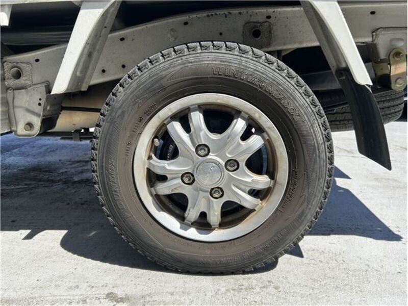 CLIPPER TRUCK