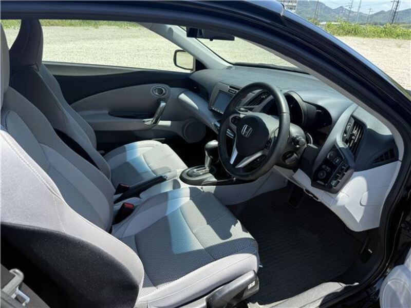 CR-Z