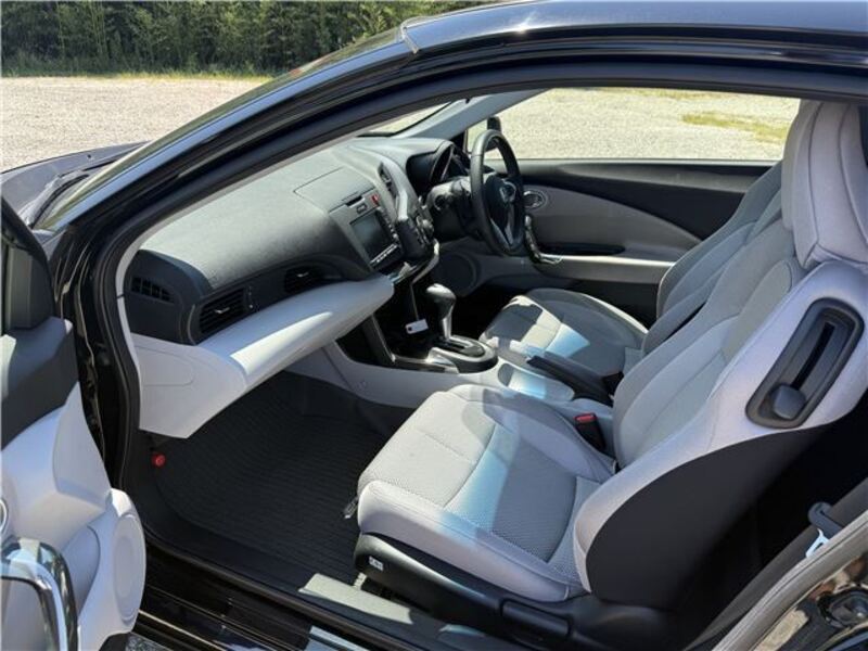 CR-Z