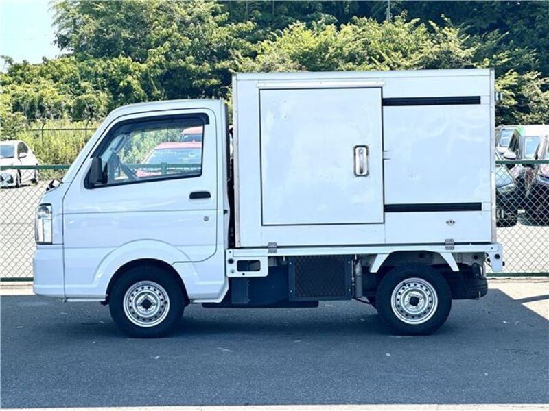 CARRY TRUCK