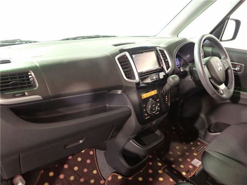 DELICA D2