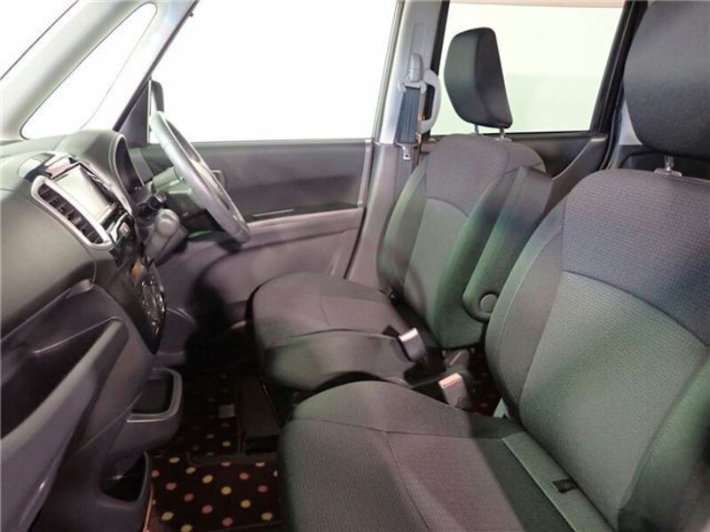 DELICA D2