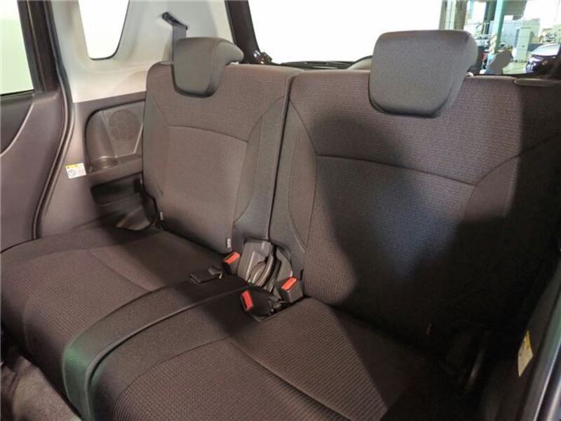 DELICA D2