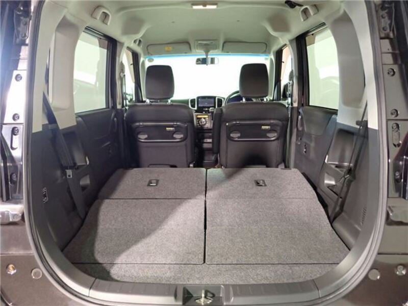 DELICA D2