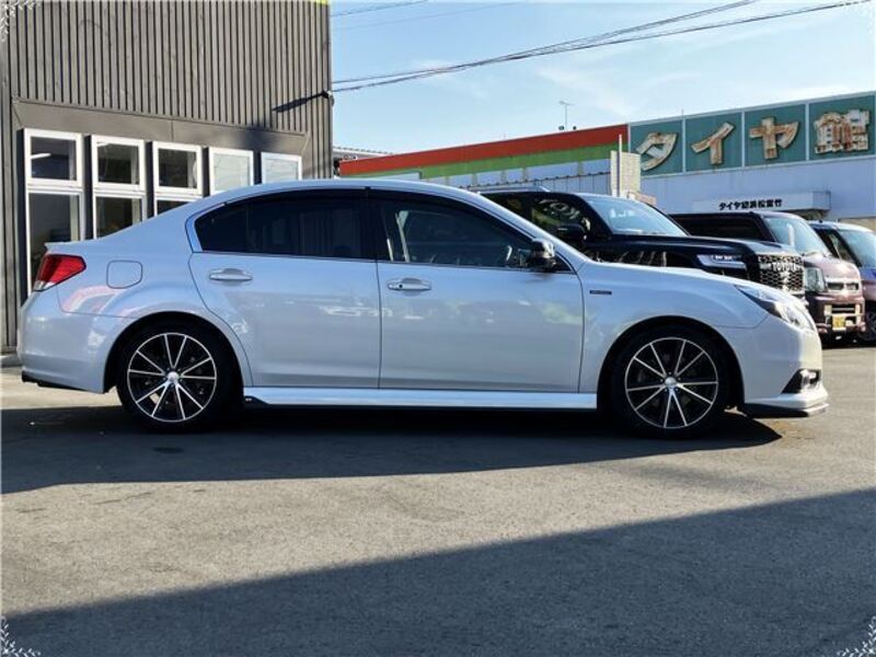 LEGACY B4