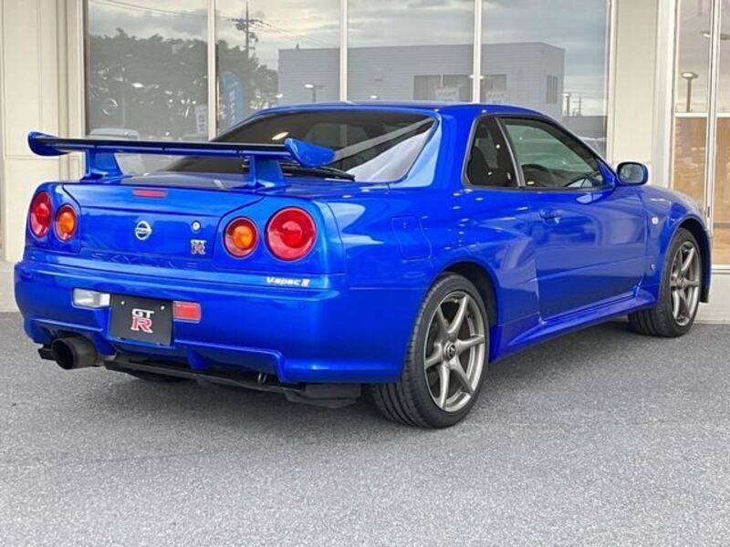 SKYLINE