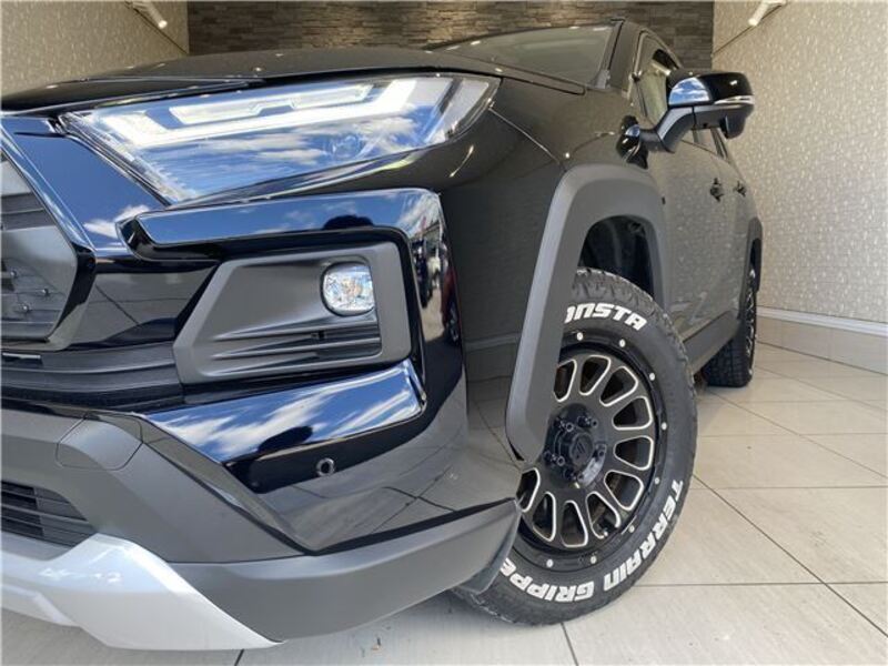 RAV4