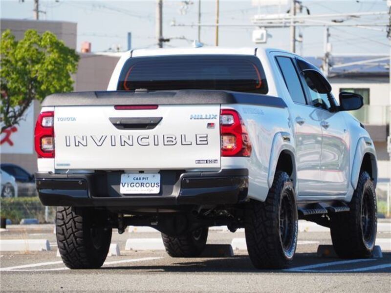 HILUX