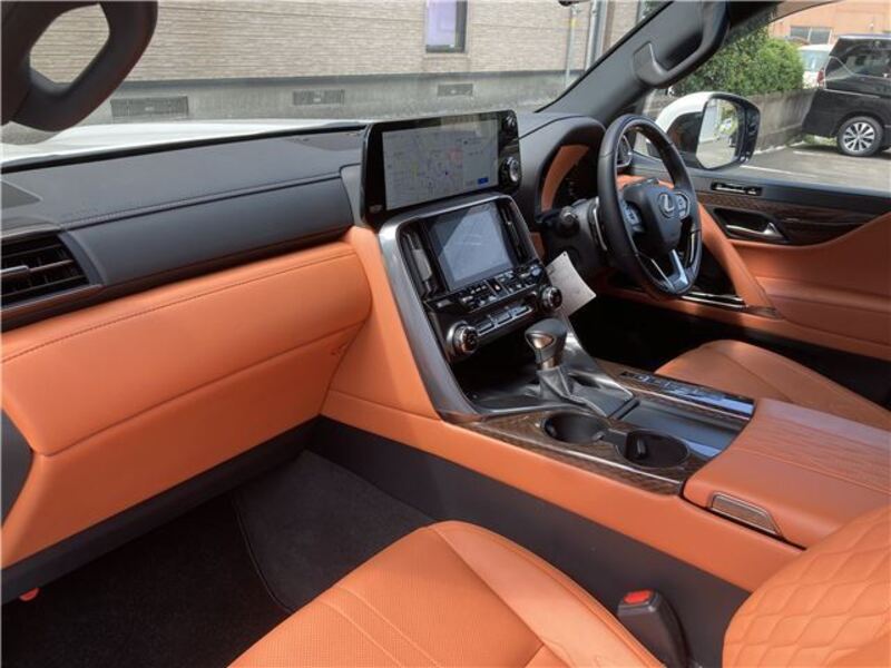 LX