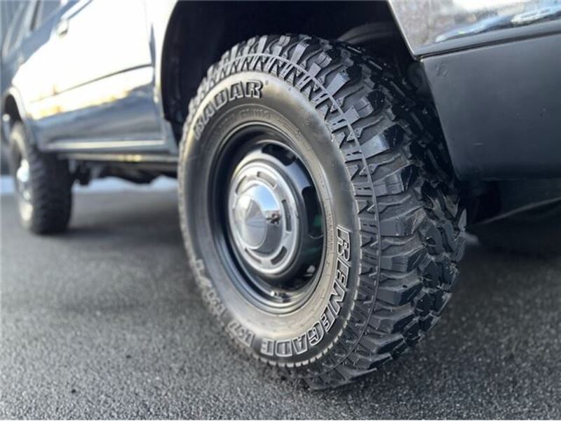 HILUX SURF