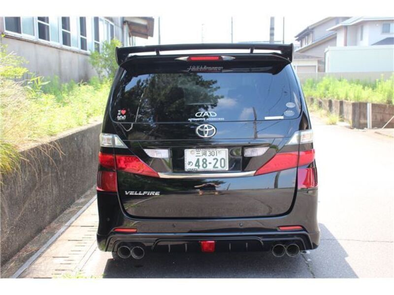 VELLFIRE