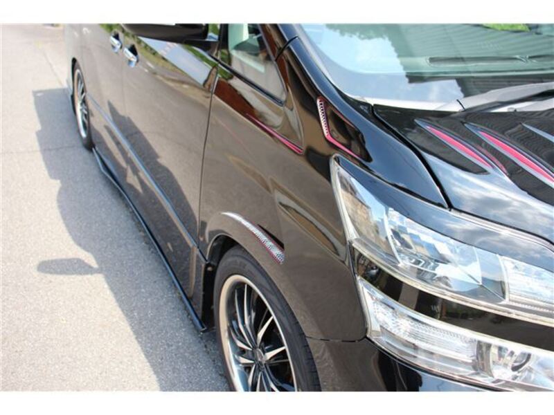 VELLFIRE