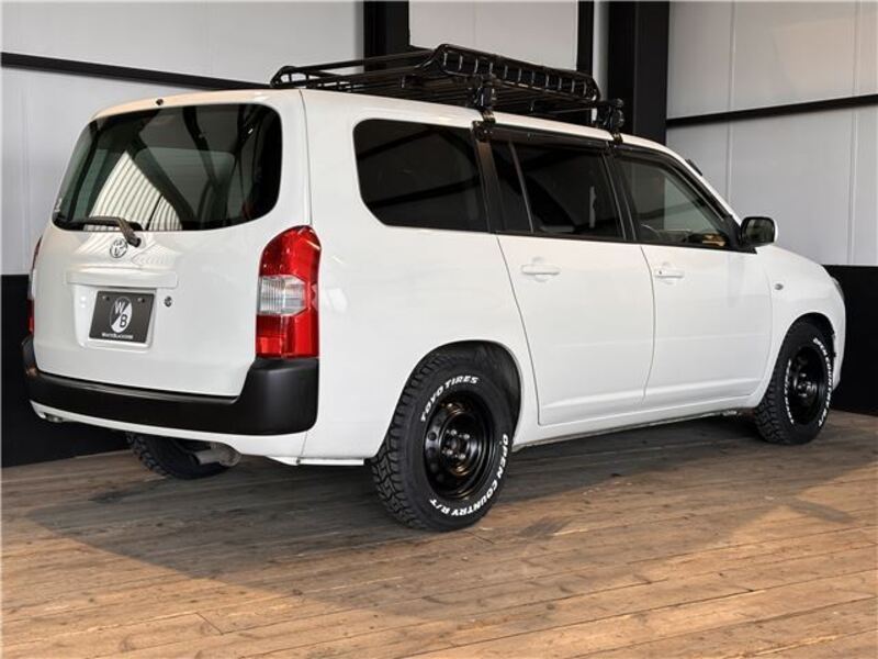 SUCCEED VAN