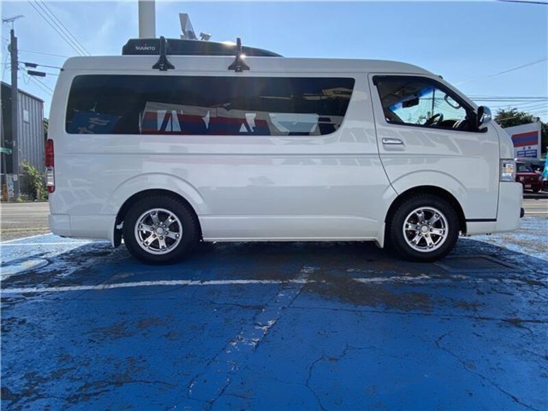 HIACE