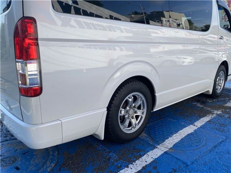 HIACE