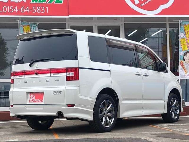 DELICA D5