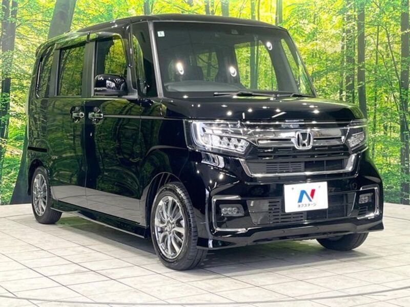 N BOX CUSTOM